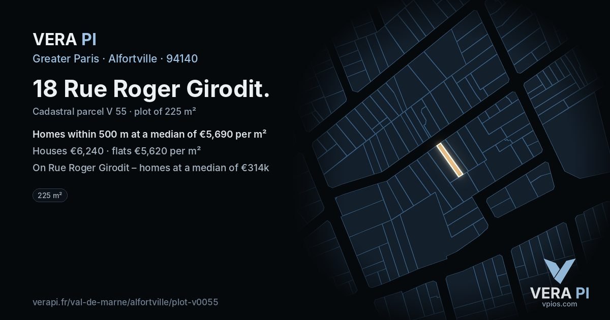18 Rue Roger Girodit, Alfortville at night – the plot lit, the parcels around coloured by the prices near them