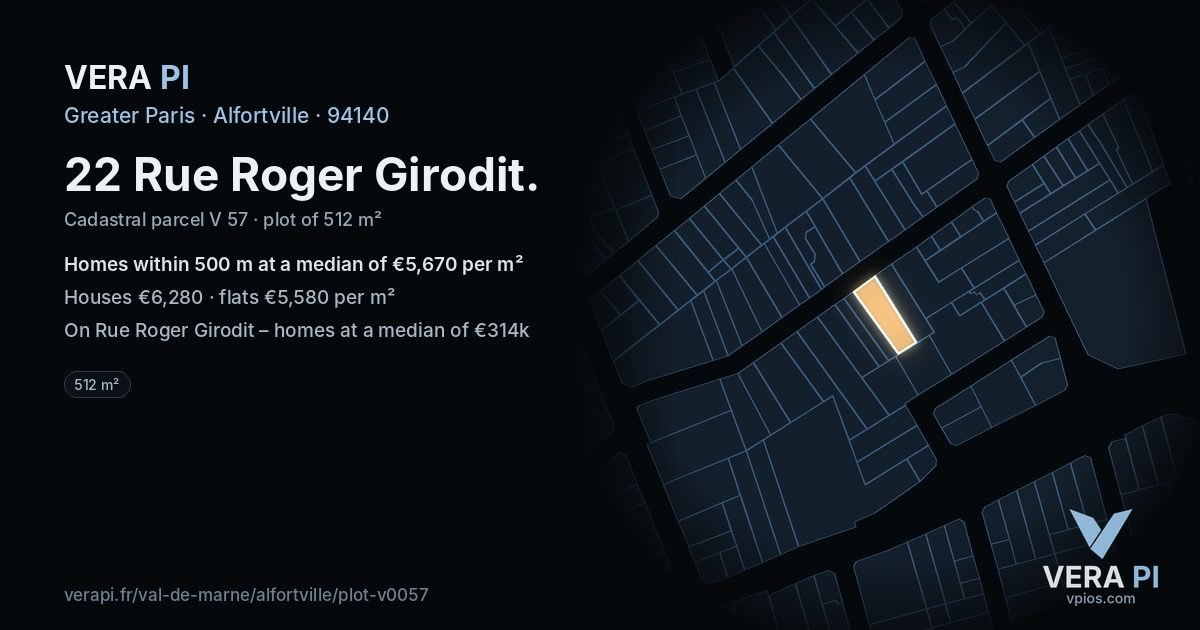 22 Rue Roger Girodit, Alfortville at night – the plot lit, the parcels around coloured by the prices near them