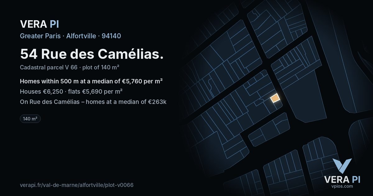 54 Rue des Camélias, Alfortville at night – the plot lit, the parcels around coloured by the prices near them