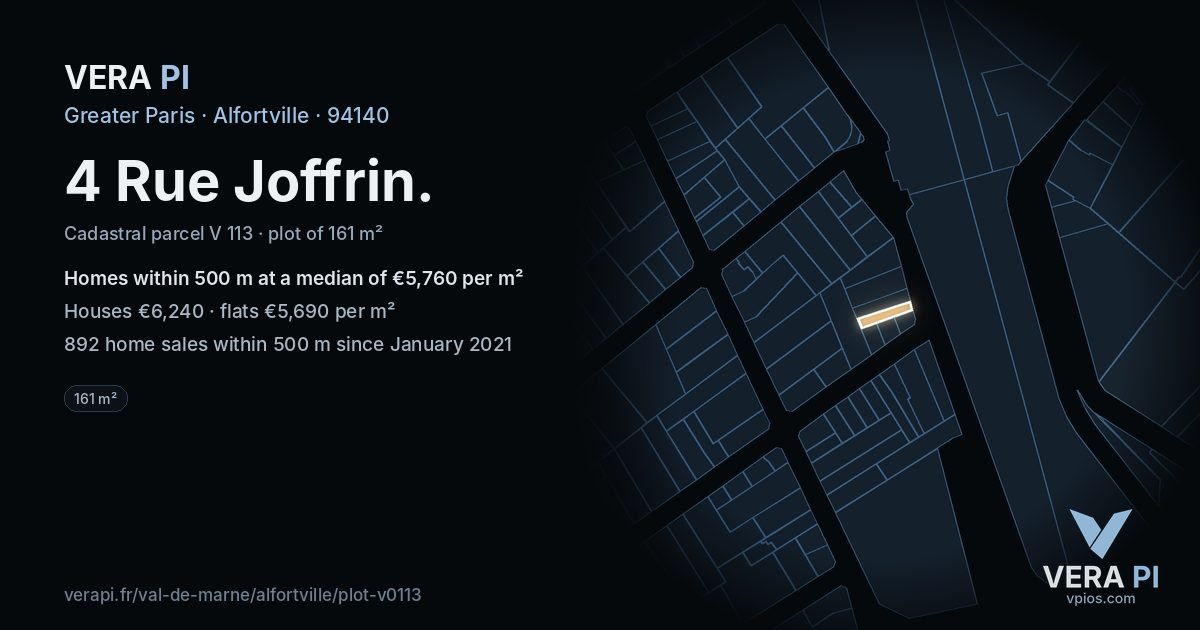 4 Rue Joffrin, Alfortville at night – the plot lit, the parcels around coloured by the prices near them