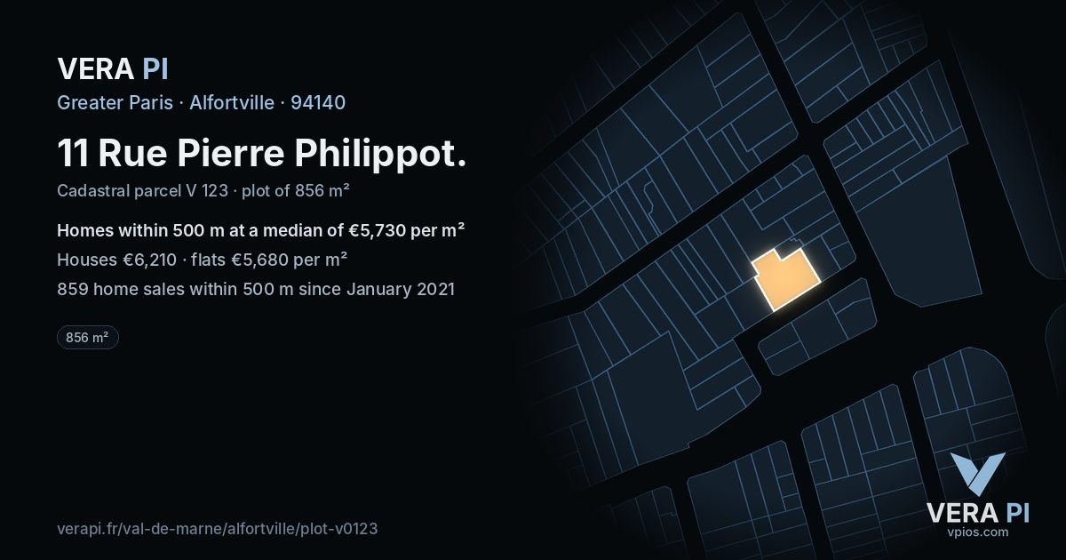 11 Rue Pierre Philippot, Alfortville at night – the plot lit, the parcels around coloured by the prices near them