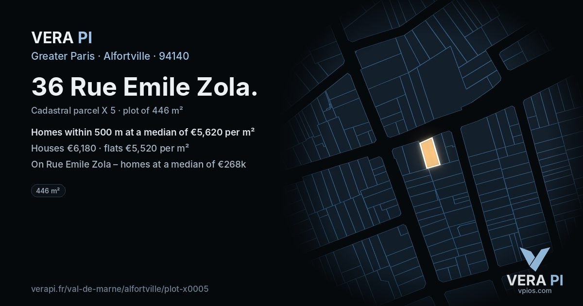 36 Rue Emile Zola, Alfortville at night – the plot lit, the parcels around coloured by the prices near them
