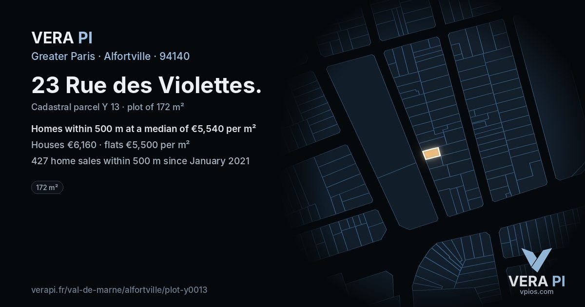 23 Rue des Violettes, Alfortville at night – the plot lit, the parcels around coloured by the prices near them