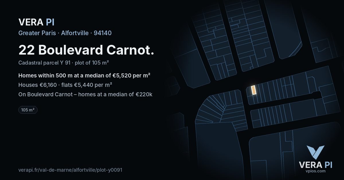 22 Boulevard Carnot, Alfortville at night – the plot lit, the parcels around coloured by the prices near them