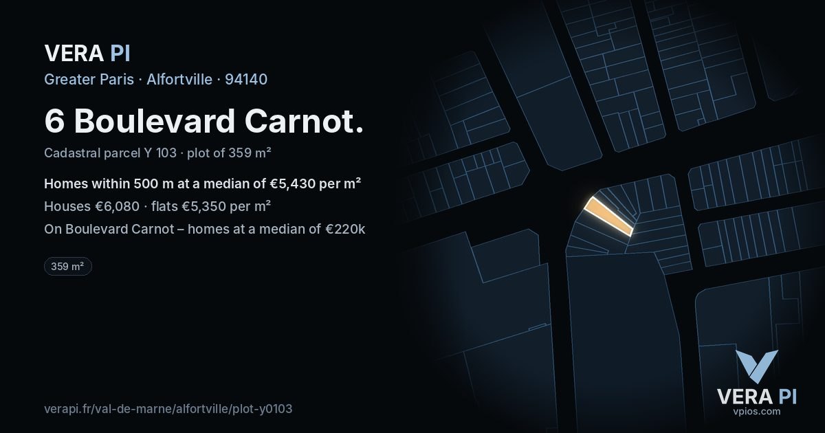 6 Boulevard Carnot, Alfortville at night – the plot lit, the parcels around coloured by the prices near them