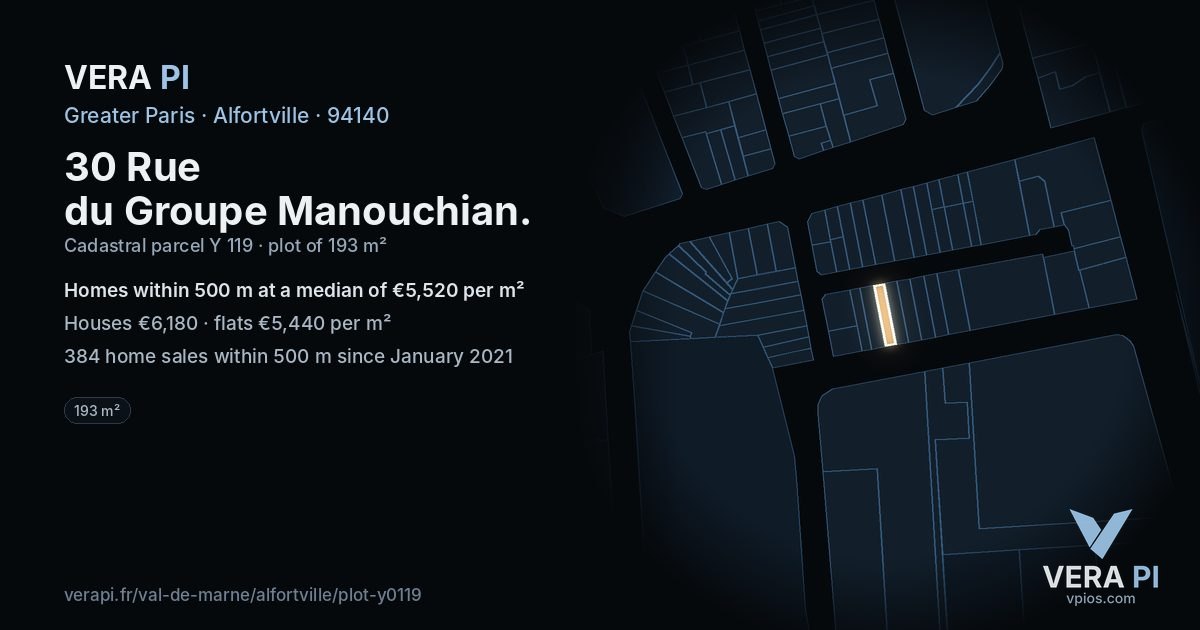 30 Rue du Groupe Manouchian, Alfortville at night – the plot lit, the parcels around coloured by the prices near them