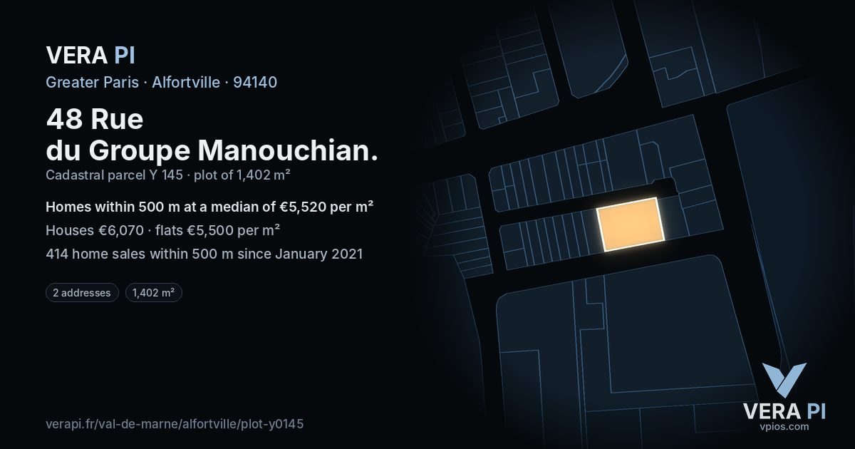 48 Rue du Groupe Manouchian, Alfortville at night – the plot lit, the parcels around coloured by the prices near them