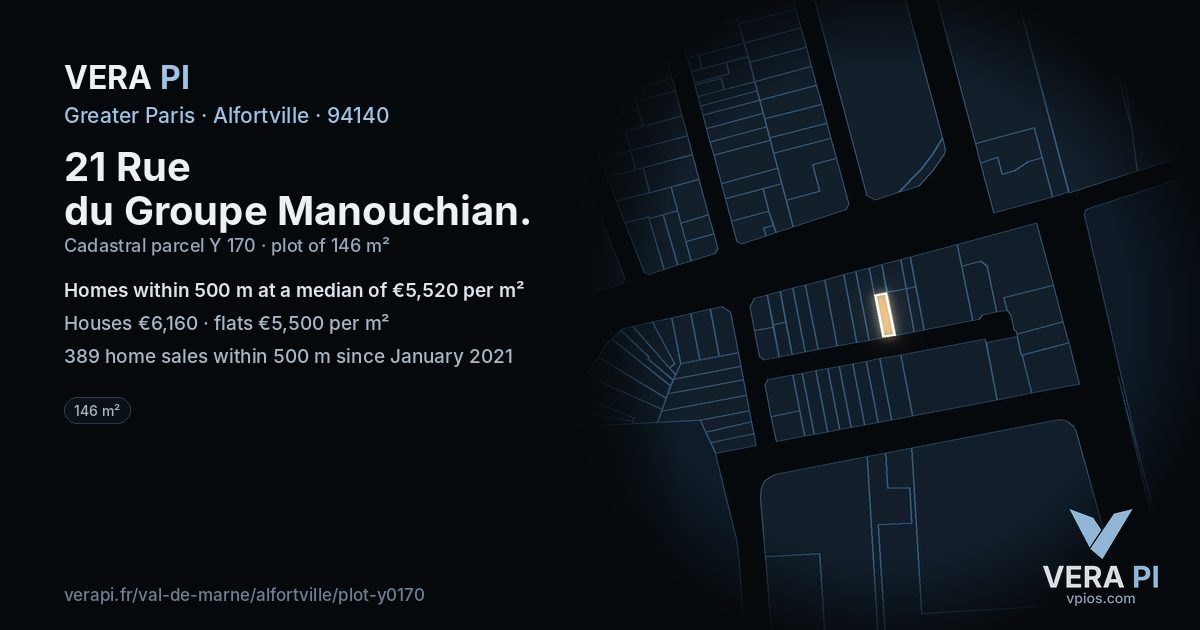 21 Rue du Groupe Manouchian, Alfortville at night – the plot lit, the parcels around coloured by the prices near them
