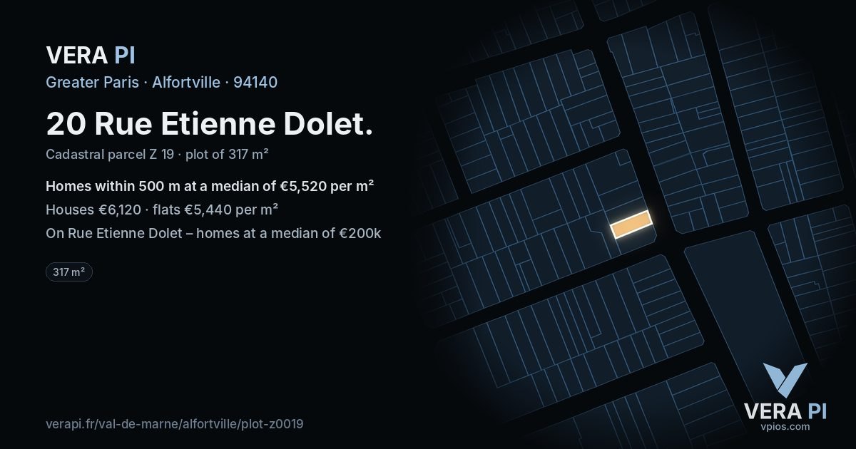 20 Rue Etienne Dolet, Alfortville at night – the plot lit, the parcels around coloured by the prices near them