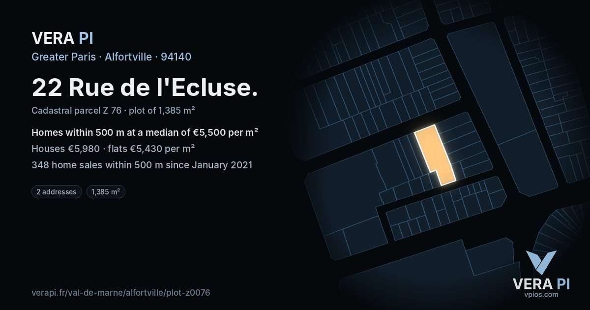 22 Rue de l'Ecluse, Alfortville at night – the plot lit, the parcels around coloured by the prices near them