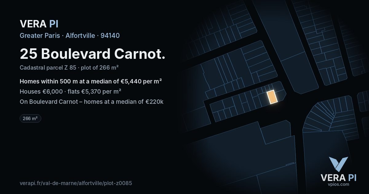 25 Boulevard Carnot, Alfortville at night – the plot lit, the parcels around coloured by the prices near them