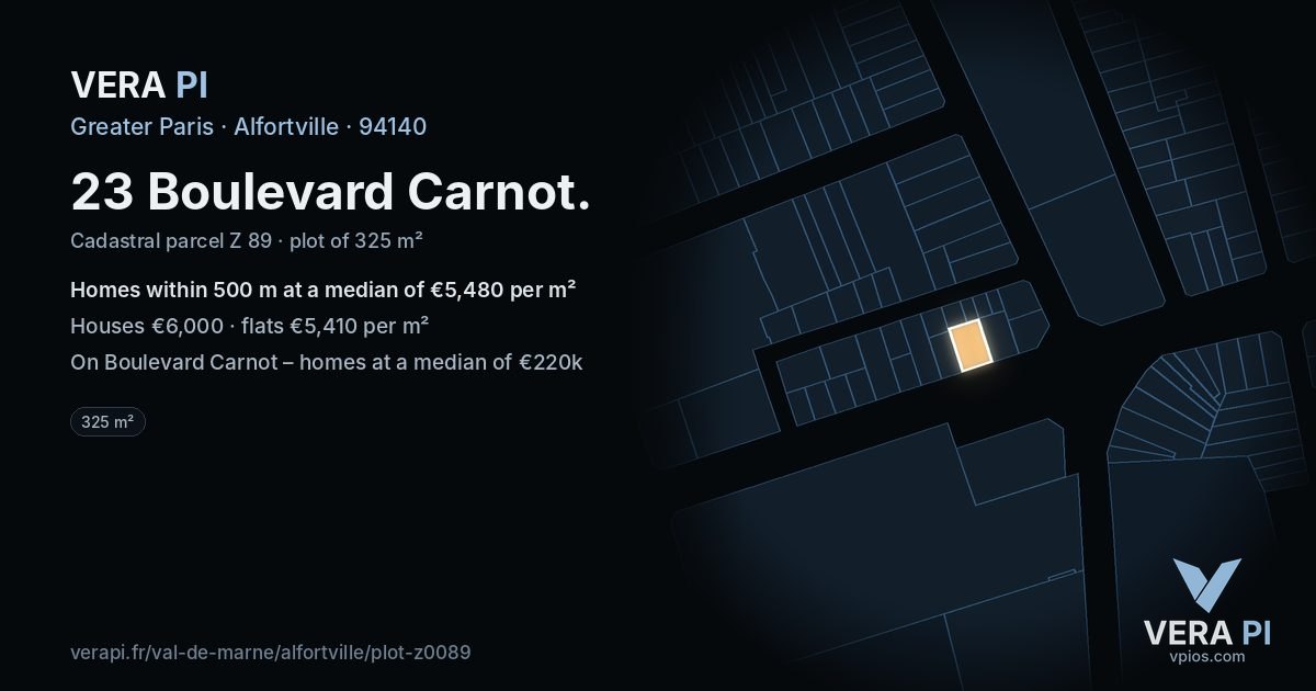 23 Boulevard Carnot, Alfortville at night – the plot lit, the parcels around coloured by the prices near them