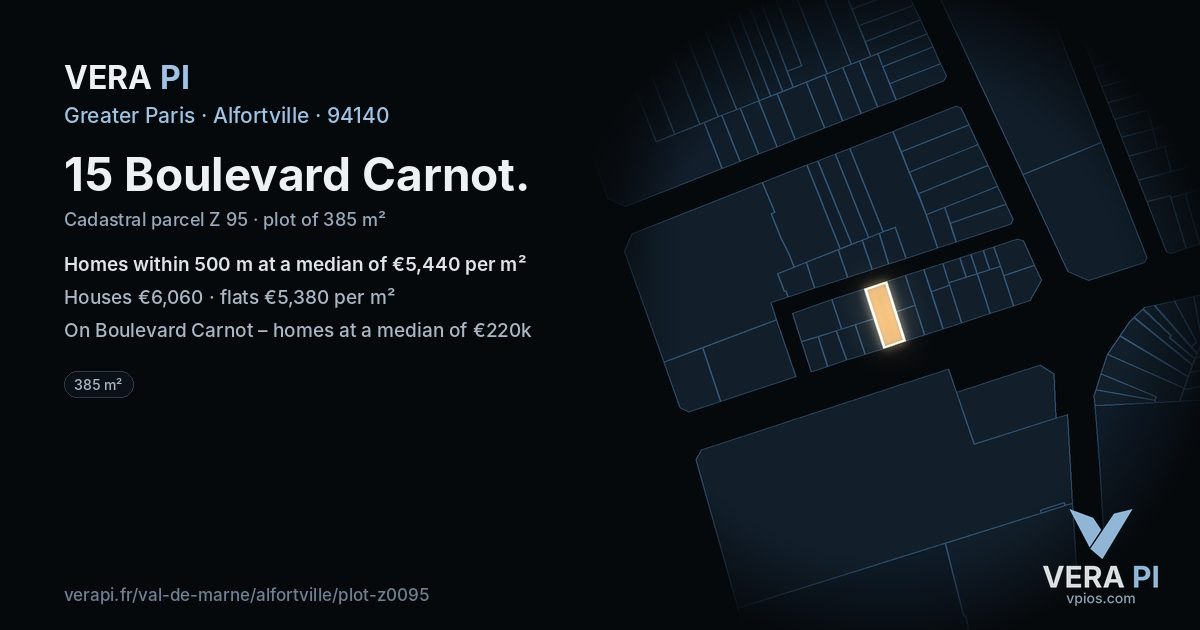 15 Boulevard Carnot, Alfortville at night – the plot lit, the parcels around coloured by the prices near them