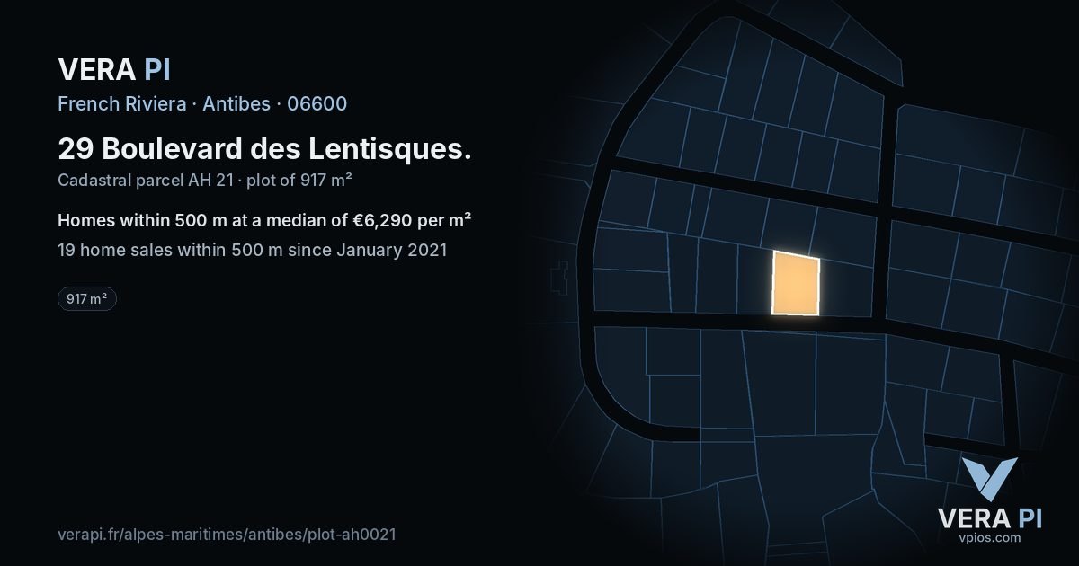 29 Boulevard des Lentisques, Antibes at night – the plot lit, the parcels around coloured by the prices near them