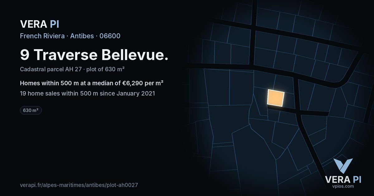 9 Traverse Bellevue, Antibes at night – the plot lit, the parcels around coloured by the prices near them
