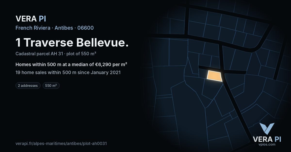 1 Traverse Bellevue, Antibes at night – the plot lit, the parcels around coloured by the prices near them