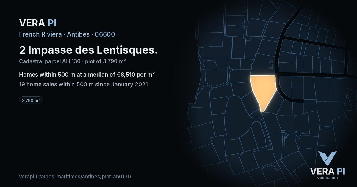 2 Impasse des Lentisques, Antibes at night – the plot lit, the parcels around coloured by the prices near them