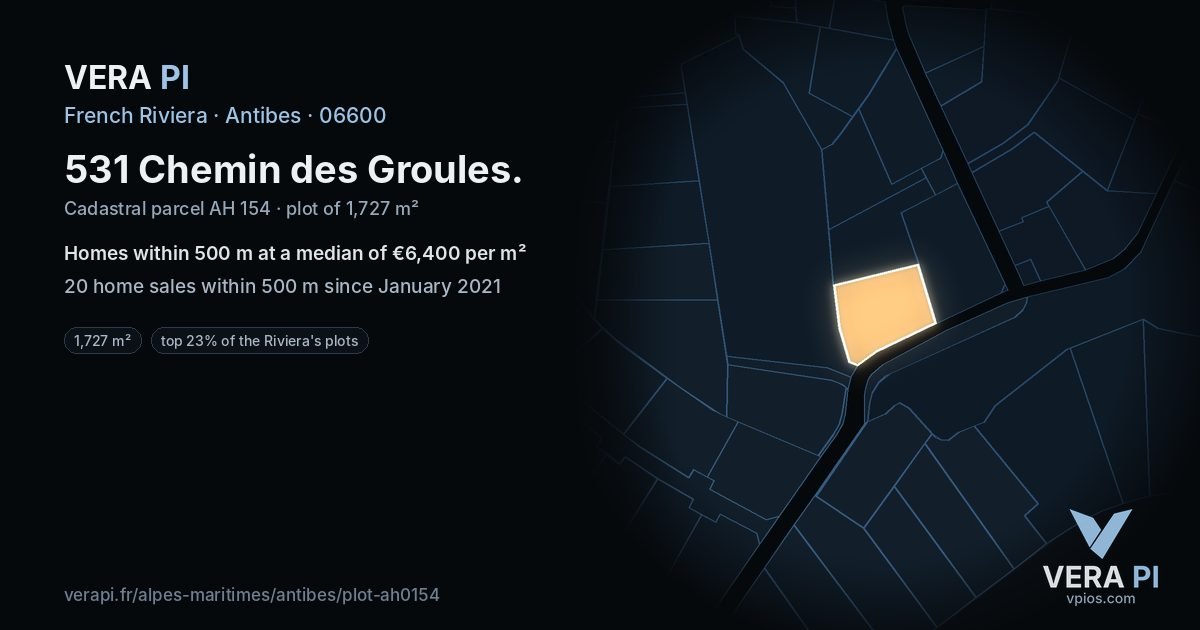 531 Chemin des Groules, Antibes at night – the plot lit, the parcels around coloured by the prices near them