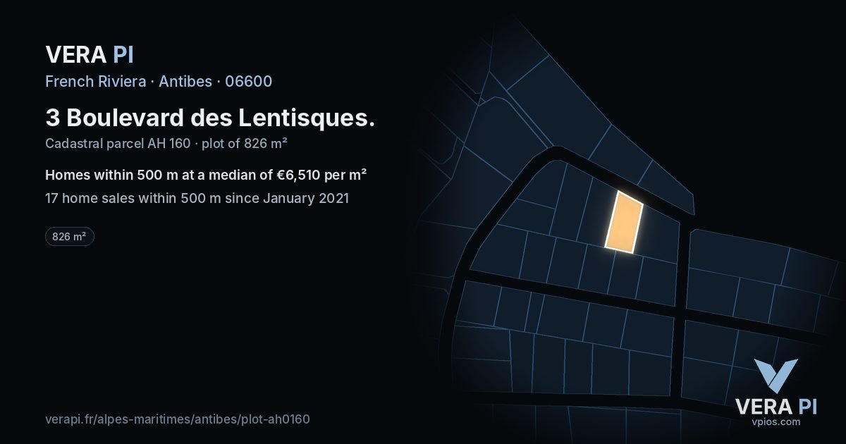 3 Boulevard des Lentisques, Antibes at night – the plot lit, the parcels around coloured by the prices near them