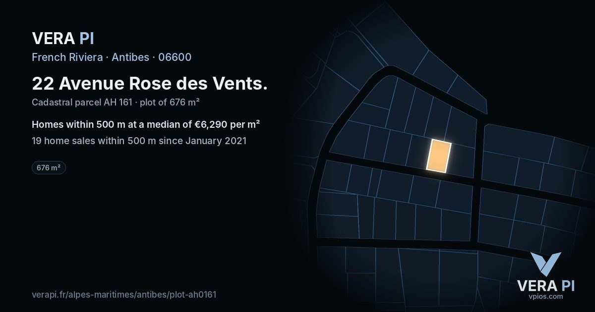 22 Avenue Rose des Vents, Antibes at night – the plot lit, the parcels around coloured by the prices near them