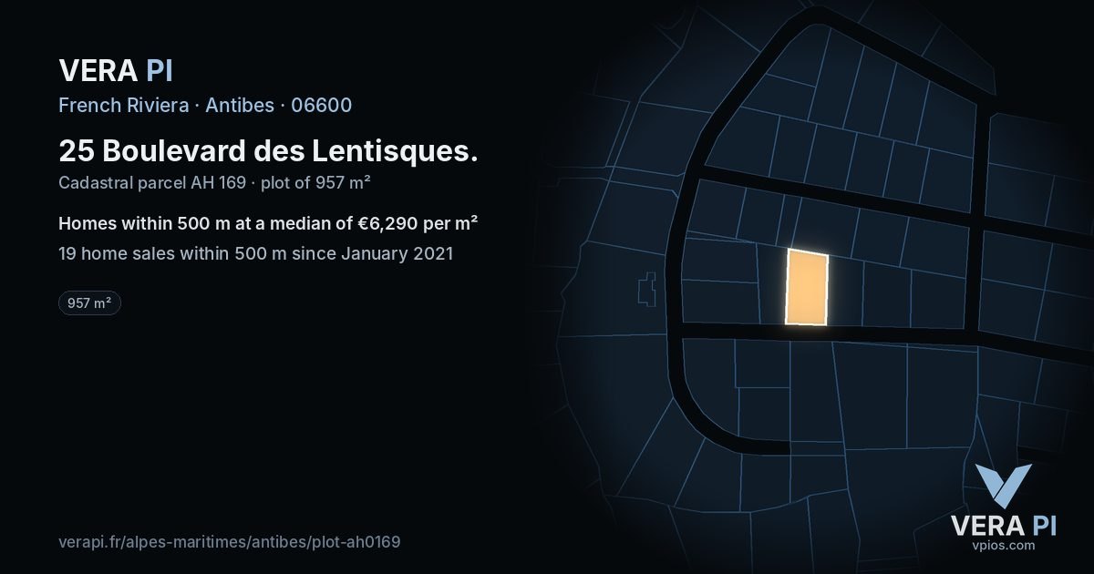 25 Boulevard des Lentisques, Antibes at night – the plot lit, the parcels around coloured by the prices near them