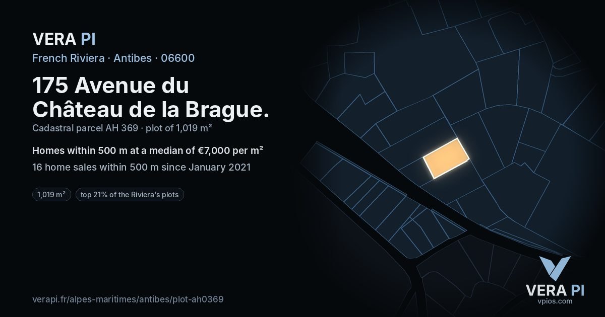 175 Avenue du Château de la Brague, Antibes at night – the plot lit, the parcels around coloured by the prices near them