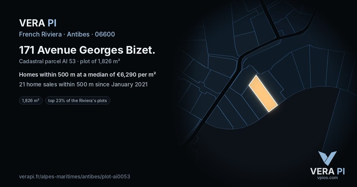 171 Avenue Georges Bizet, Antibes at night – the plot lit, the parcels around coloured by the prices near them