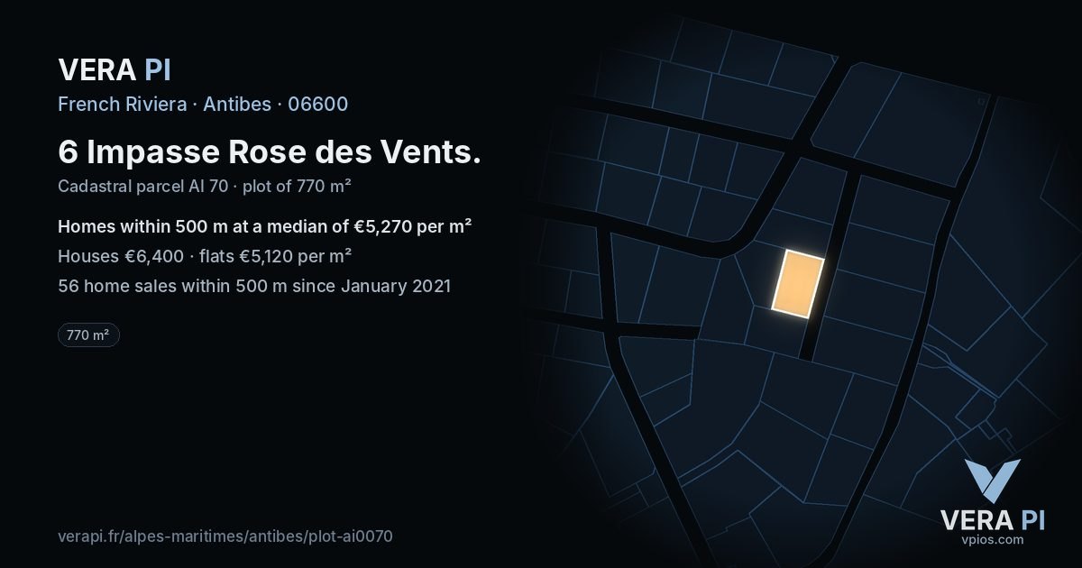 6 Impasse Rose des Vents, Antibes at night – the plot lit, the parcels around coloured by the prices near them