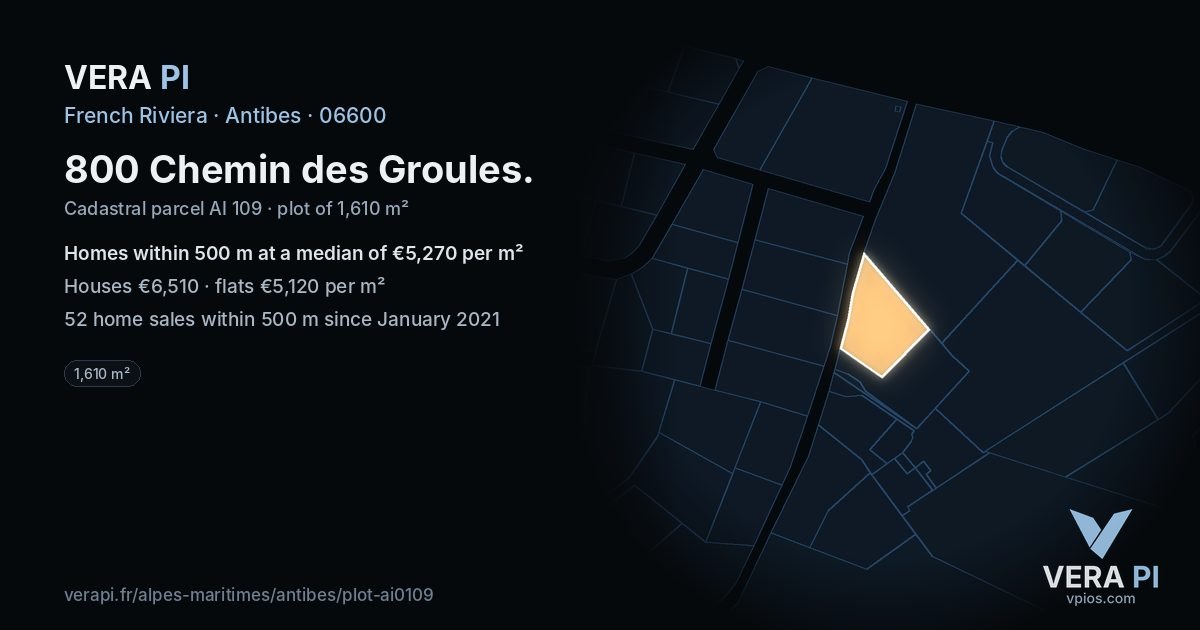 800 Chemin des Groules, Antibes at night – the plot lit, the parcels around coloured by the prices near them