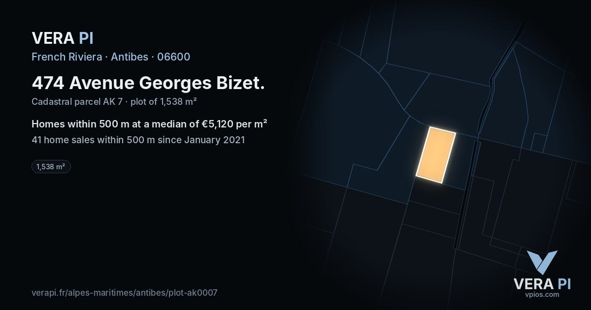 474 Avenue Georges Bizet, Antibes at night – the plot lit, the parcels around coloured by the prices near them