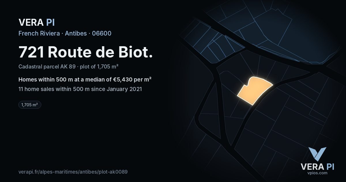 721 Route de Biot, Antibes at night – the plot lit, the parcels around coloured by the prices near them