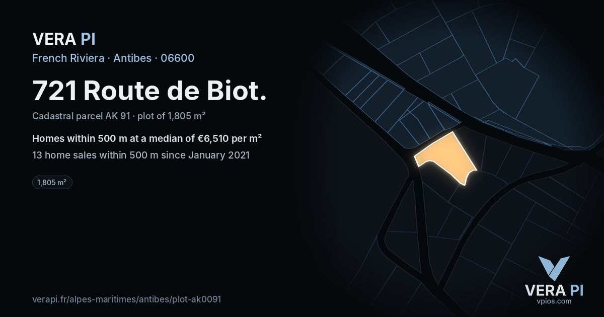 721 Route de Biot, Antibes at night – the plot lit, the parcels around coloured by the prices near them
