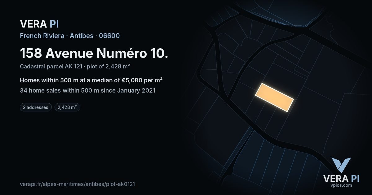 158 Avenue Numéro 10, Antibes at night – the plot lit, the parcels around coloured by the prices near them