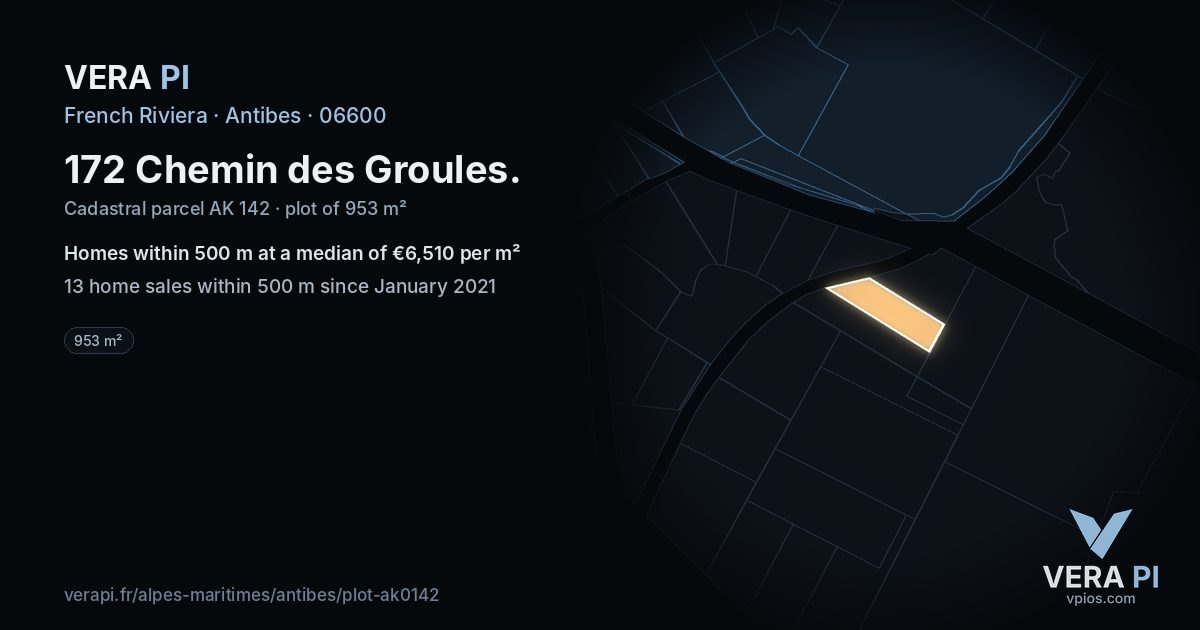 172 Chemin des Groules, Antibes at night – the plot lit, the parcels around coloured by the prices near them