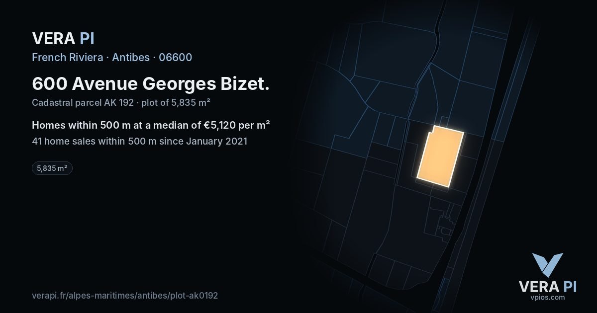 600 Avenue Georges Bizet, Antibes at night – the plot lit, the parcels around coloured by the prices near them