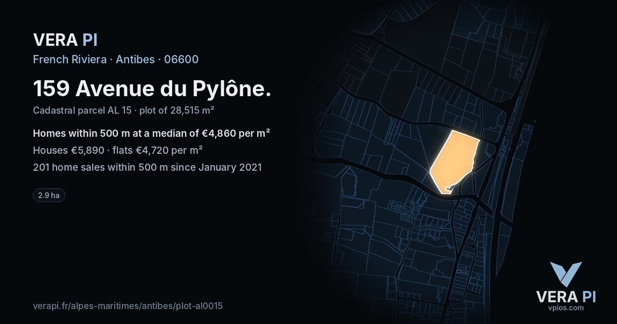 159 Avenue du Pylône, Antibes at night – the plot lit, the parcels around coloured by the prices near them