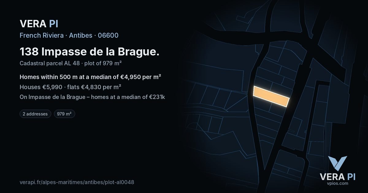 138 Impasse de la Brague, Antibes at night – the plot lit, the parcels around coloured by the prices near them