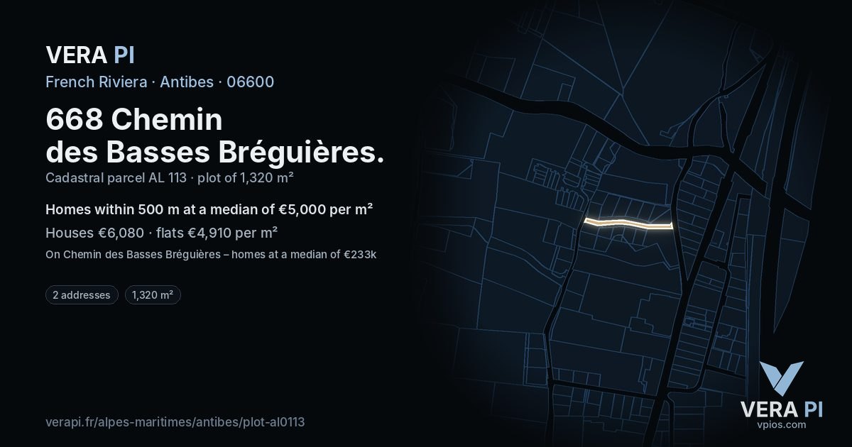 668 Chemin des Basses Bréguières, Antibes at night – the plot lit, the parcels around coloured by the prices near them