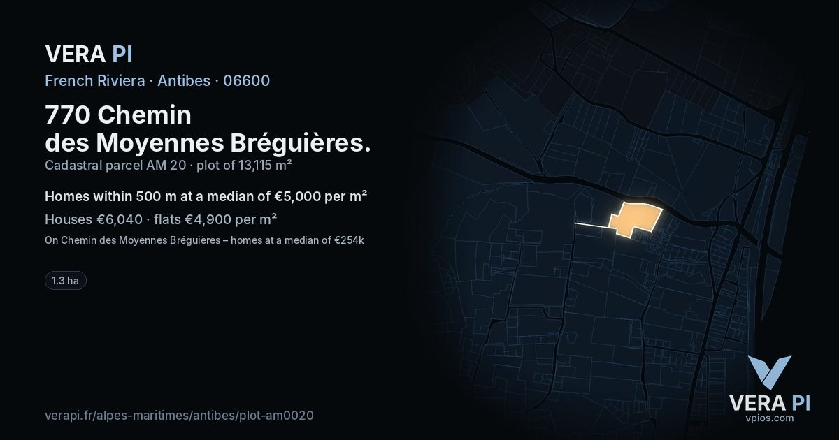 770 Chemin des Moyennes Bréguières, Antibes at night – the plot lit, the parcels around coloured by the prices near them