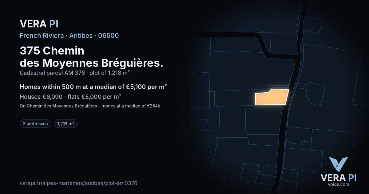 375 Chemin des Moyennes Bréguières, Antibes at night – the plot lit, the parcels around coloured by the prices near them