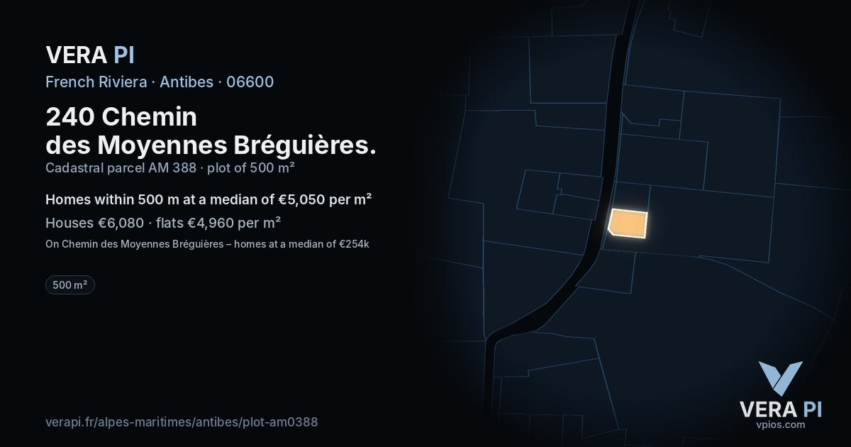 240 Chemin des Moyennes Bréguières, Antibes at night – the plot lit, the parcels around coloured by the prices near them