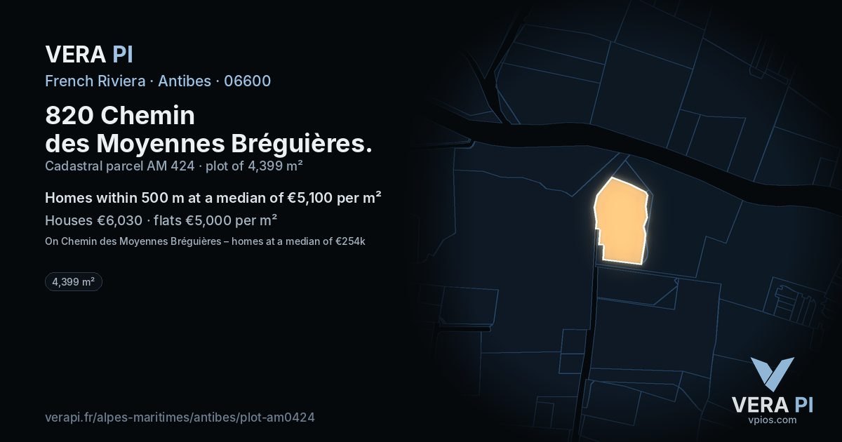 820 Chemin des Moyennes Bréguières, Antibes at night – the plot lit, the parcels around coloured by the prices near them