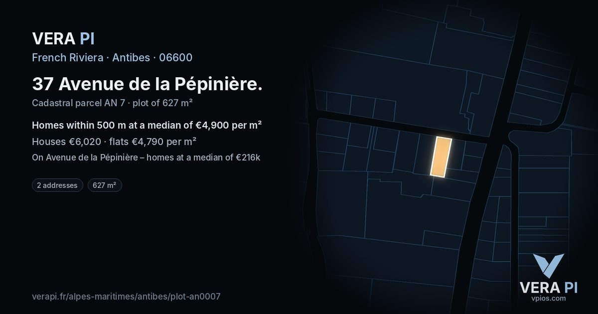 37 Avenue de la Pépinière, Antibes at night – the plot lit, the parcels around coloured by the prices near them