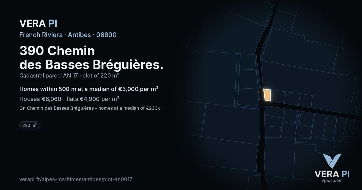 390 Chemin des Basses Bréguières, Antibes at night – the plot lit, the parcels around coloured by the prices near them