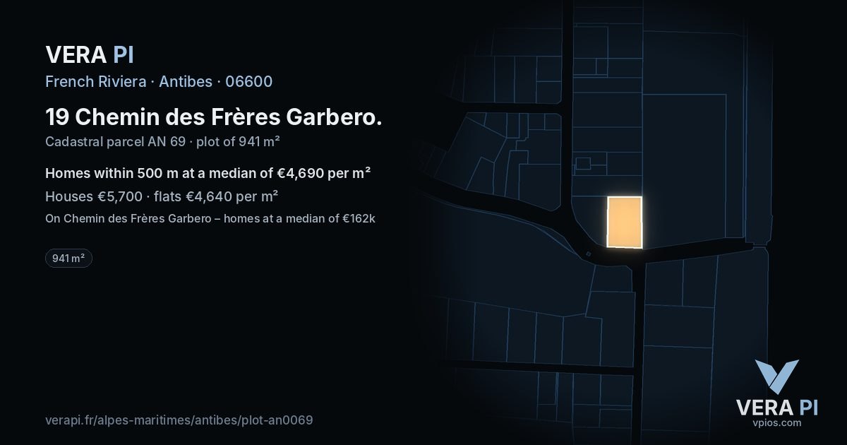 19 Chemin des Frères Garbero, Antibes at night – the plot lit, the parcels around coloured by the prices near them