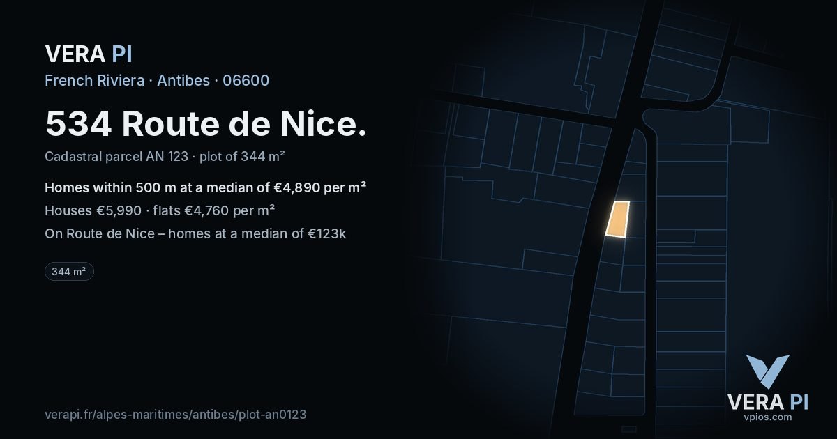 534 Route de Nice, Antibes at night – the plot lit, the parcels around coloured by the prices near them