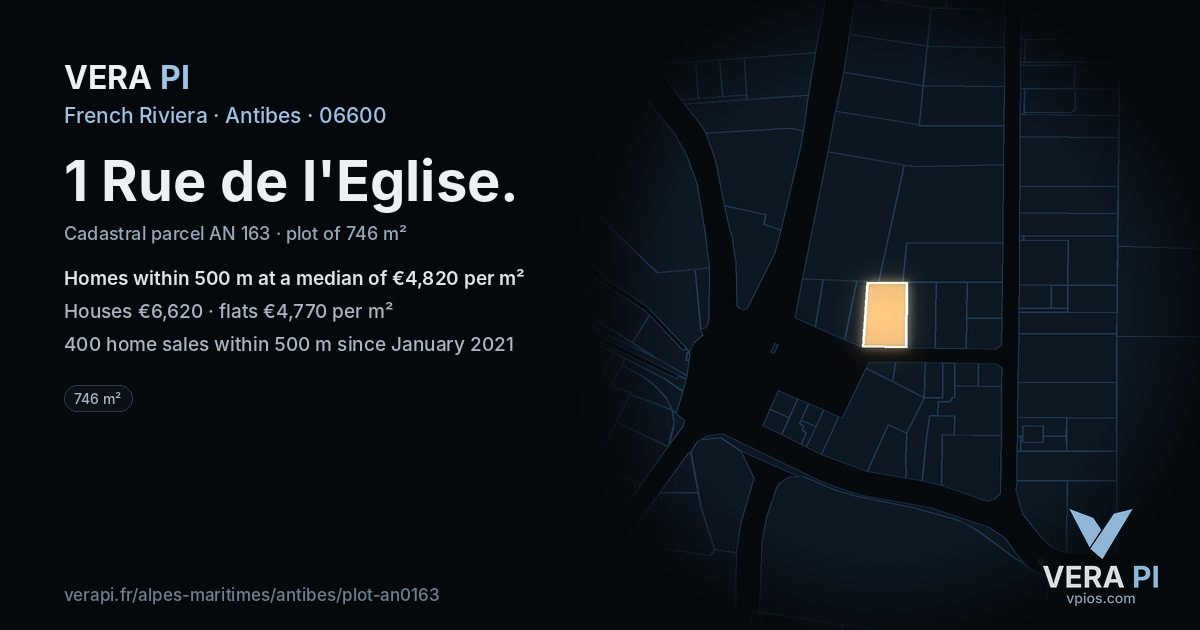 1 Rue de l'Eglise, Antibes at night – the plot lit, the parcels around coloured by the prices near them