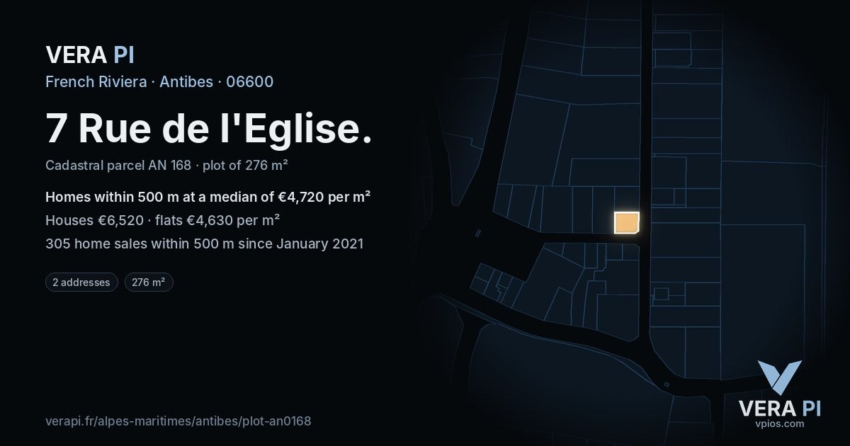 7 Rue de l'Eglise, Antibes at night – the plot lit, the parcels around coloured by the prices near them