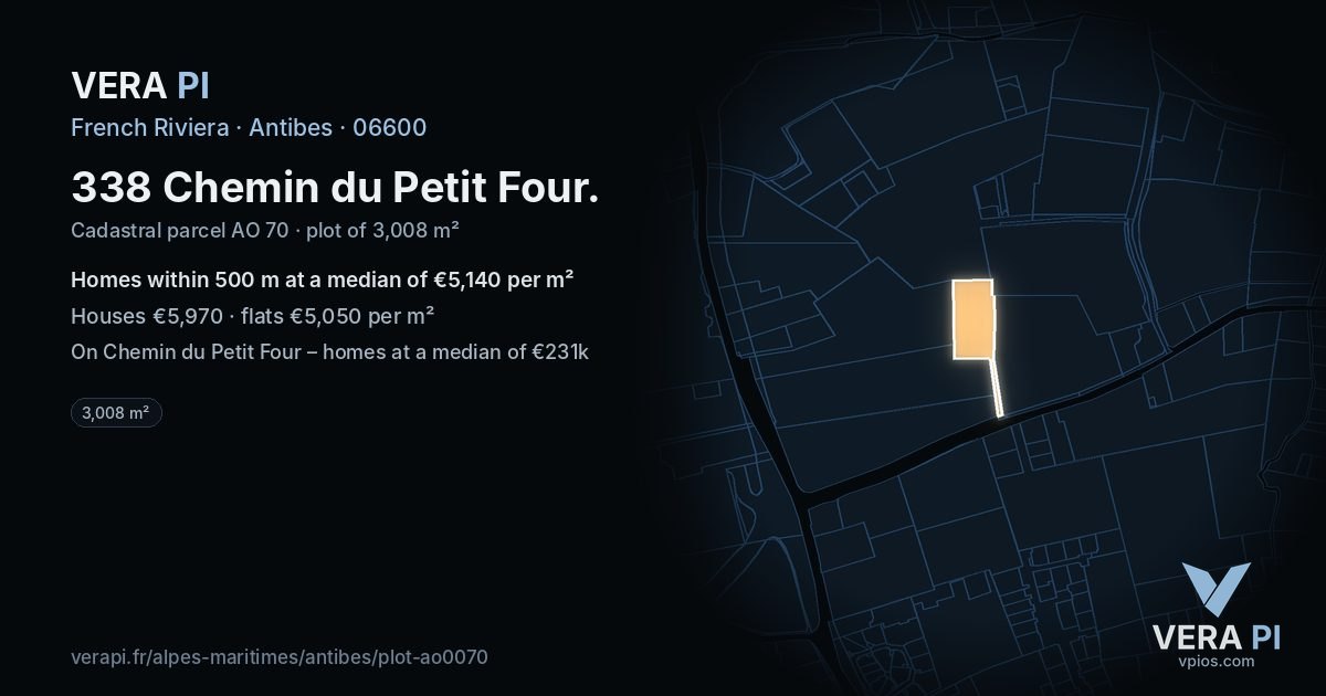 338 Chemin du Petit Four, Antibes at night – the plot lit, the parcels around coloured by the prices near them