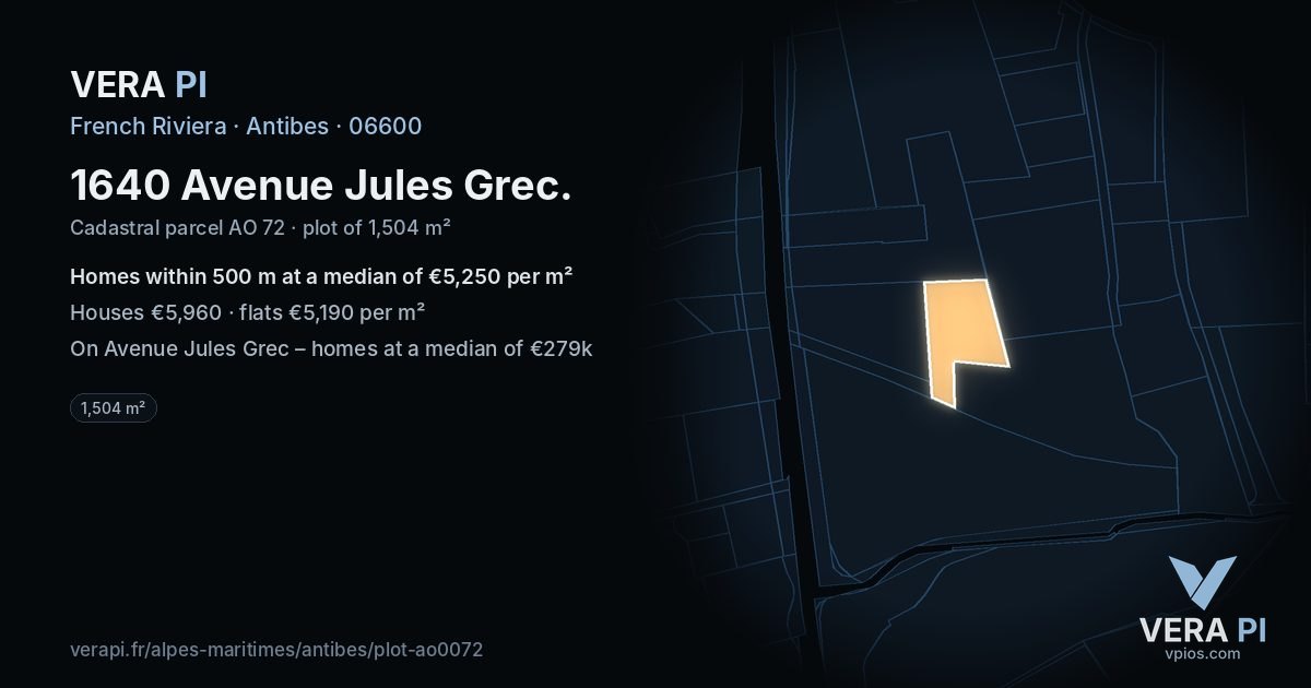 1640 Avenue Jules Grec, Antibes at night – the plot lit, the parcels around coloured by the prices near them
